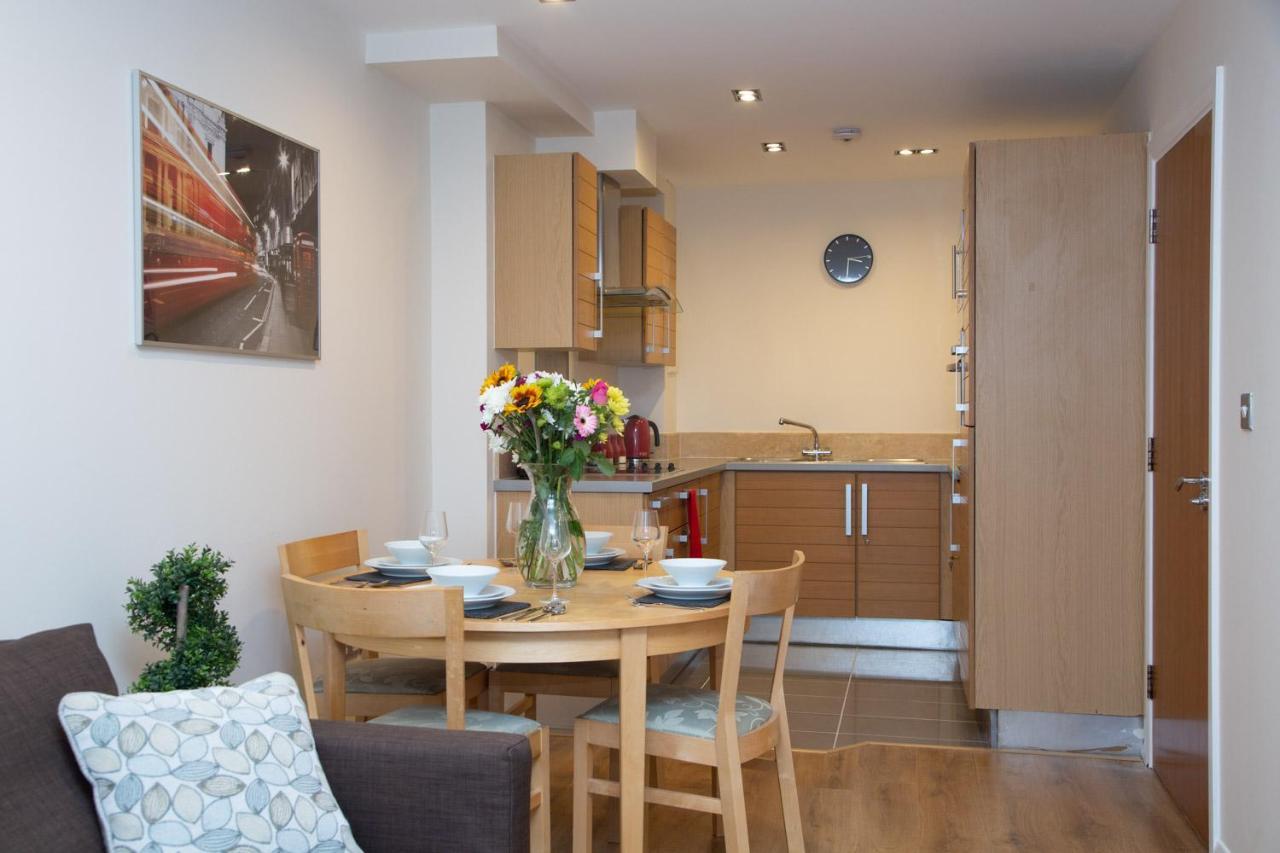 Royal Crossharbour Apartment 伦敦 外观 照片