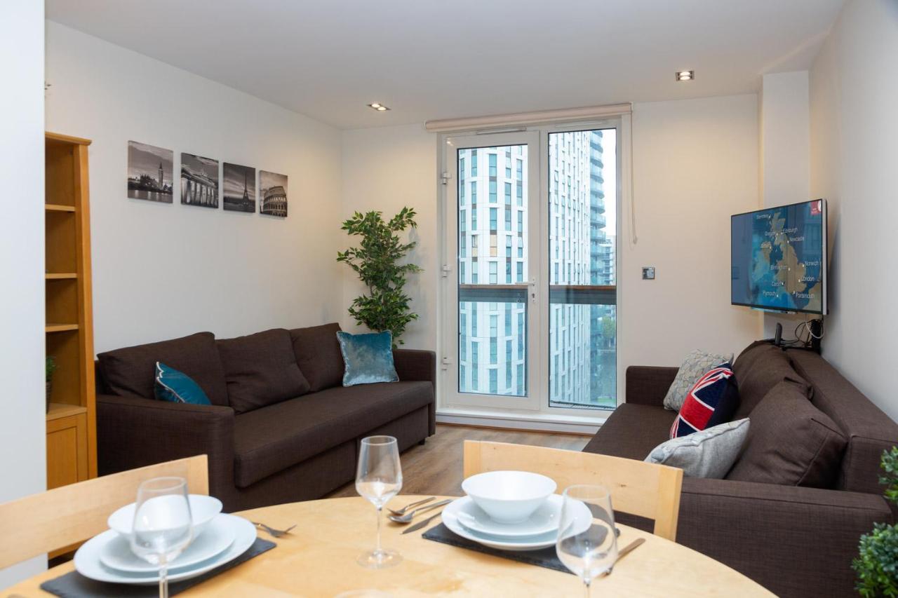 Royal Crossharbour Apartment 伦敦 外观 照片